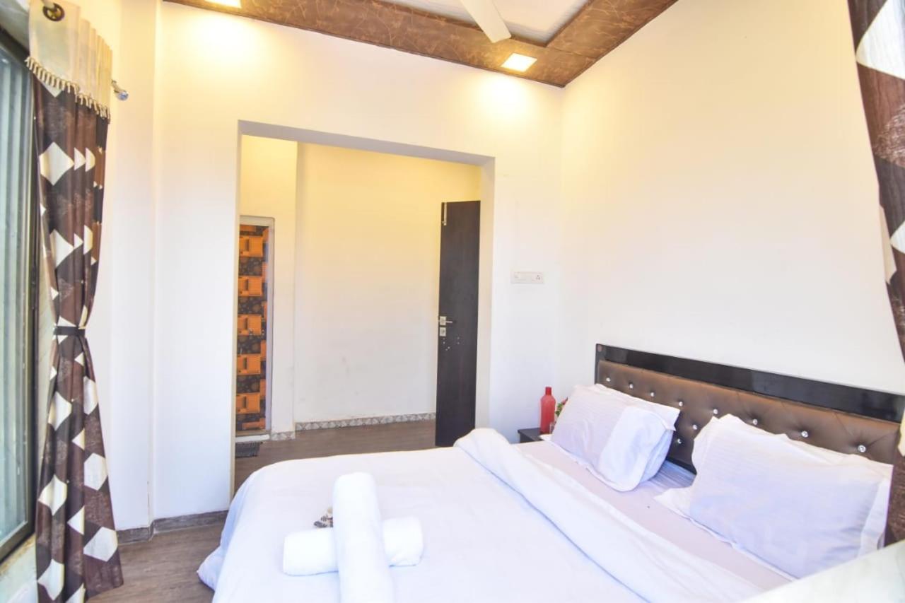 Prince Villa 3Bhk 로나발라 외부 사진